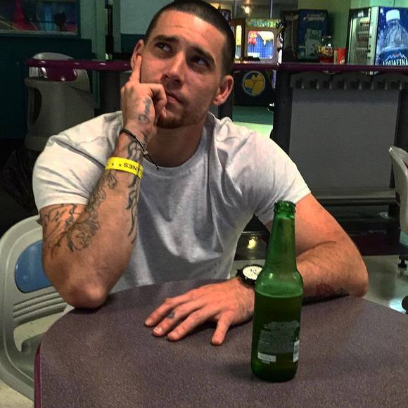 Meet your Posher, Johnnie - Picture 1 of 1